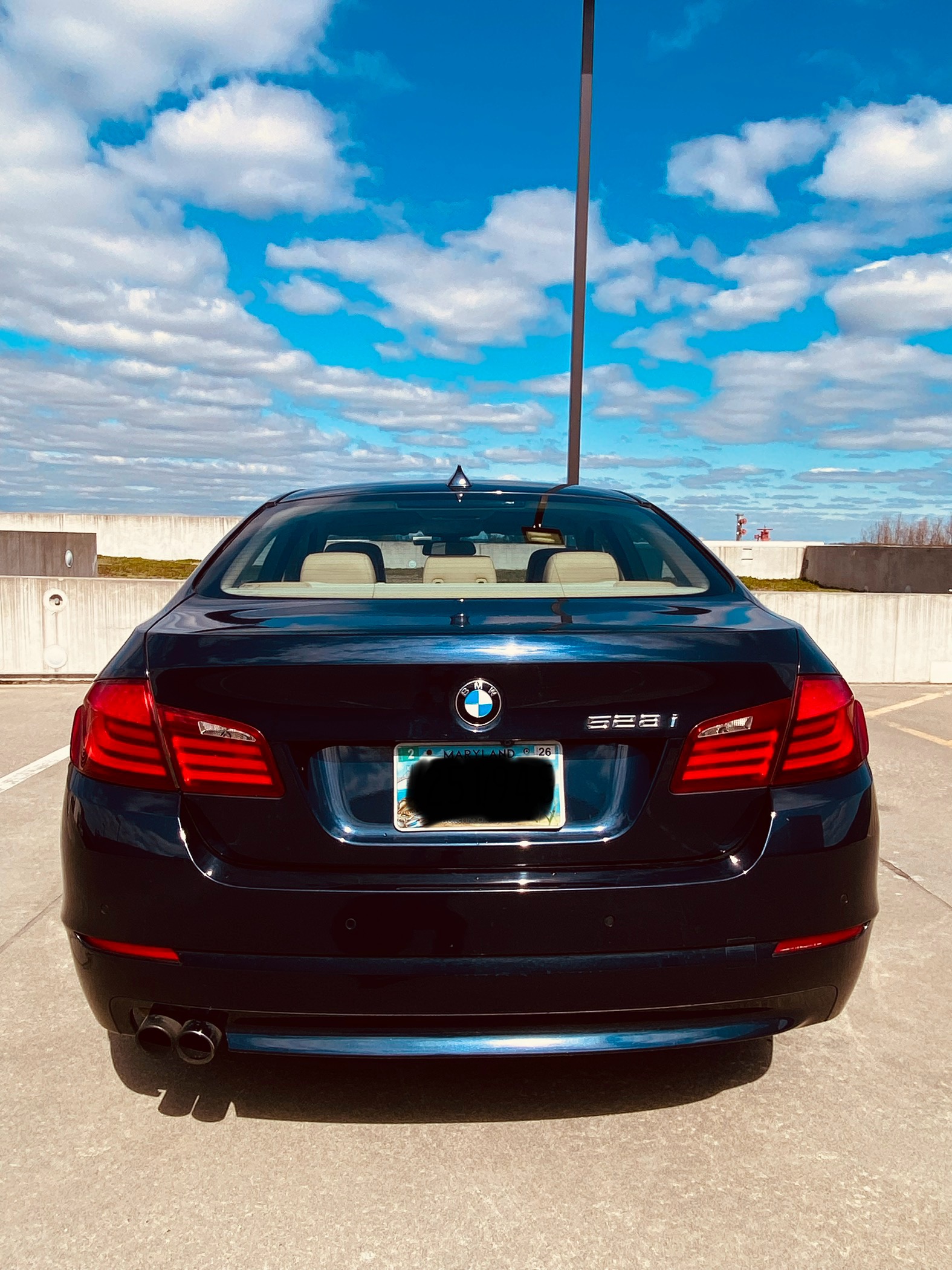 Used 2013 BMW 528i Sedan RWD image 8