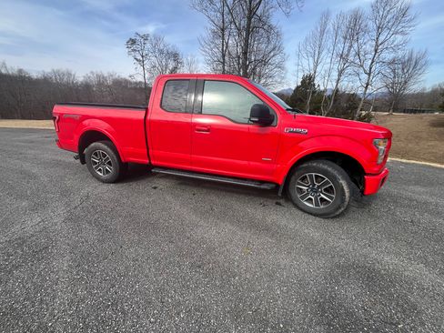 Used 2016 Ford F150 XLT w/ Equipment Group 301A Mid image 5
