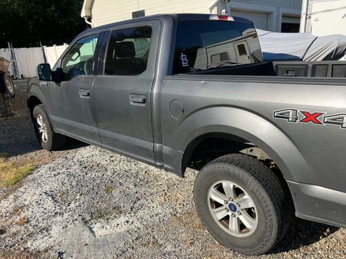 Used 2016 Ford F150 XLT AWD/4WD image 2