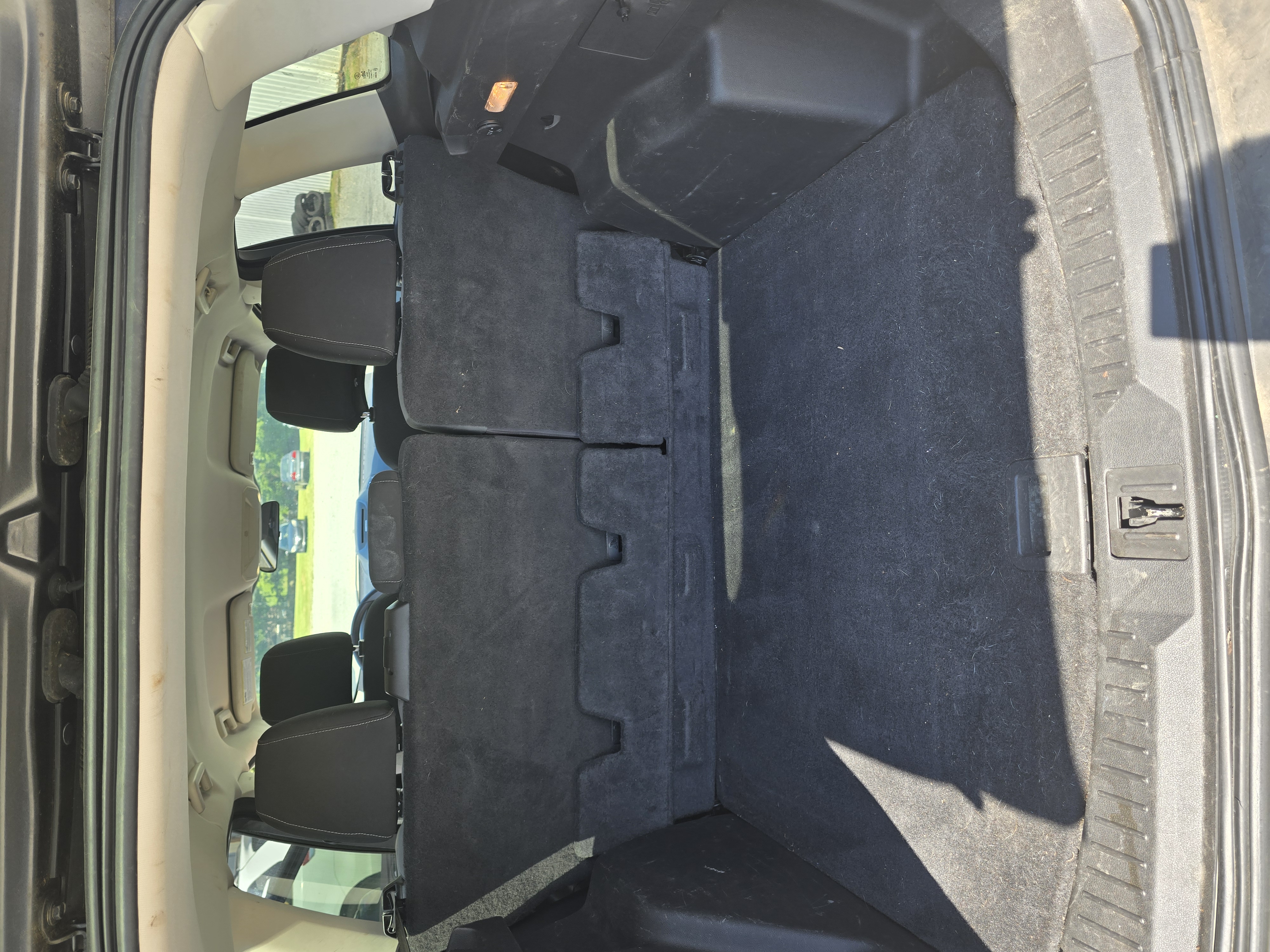 Used 2015 Ford Escape SE w/ Equipment Group 201A FWD image 9