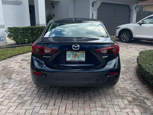 Used 2017 MAZDA MAZDA3 Grand Touring image 14