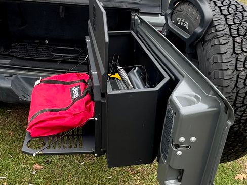 Used 2020 Jeep Wrangler Sport AWD/4WD image 6