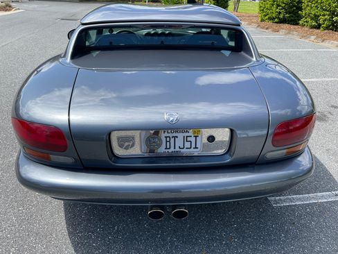 Used 2000 Dodge Viper RT/10 image 22