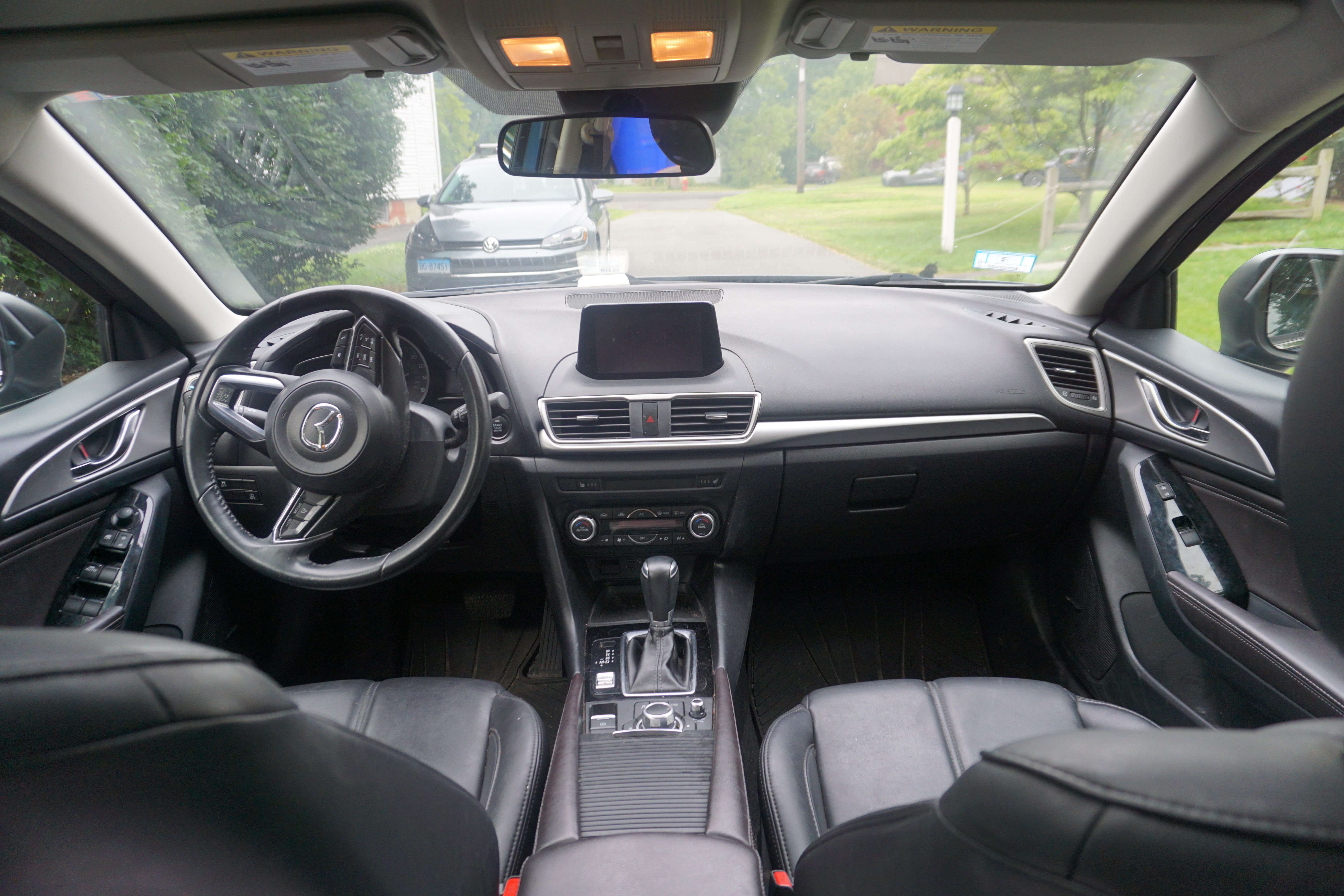 Used 2018 MAZDA MAZDA3 Touring FWD image 8