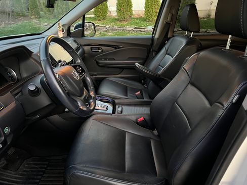 Used 2019 Honda Pilot Touring image 27