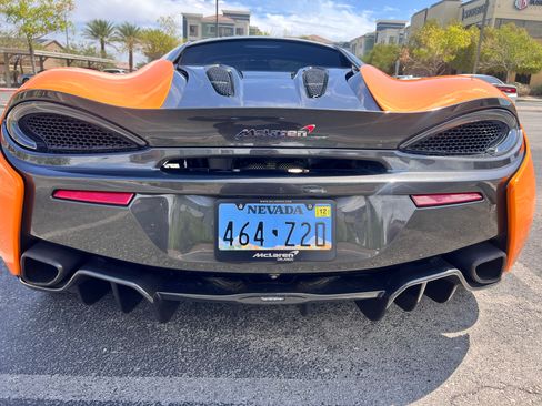 Used 2016 McLaren 570S Coupe image 11