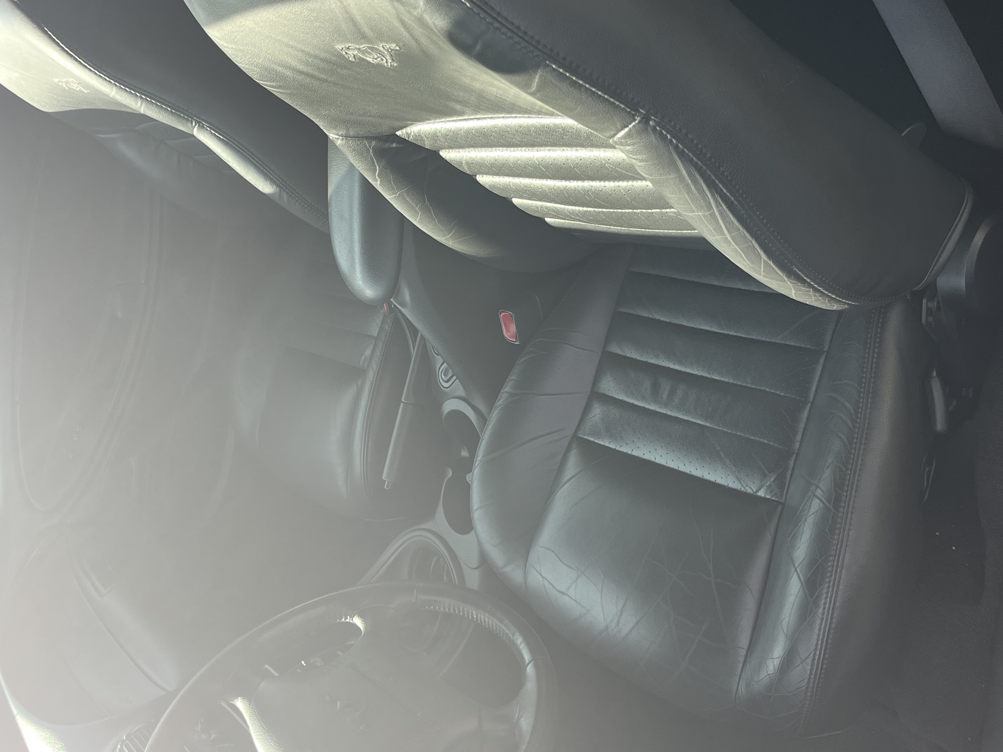 Used 2000 Ford Mustang GT RWD image 2