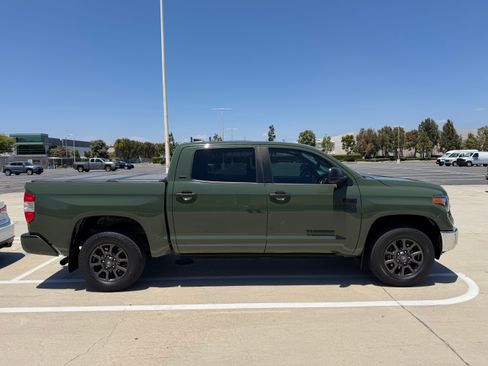 Used 2021 Toyota Tundra SR5 w/ Trail Edition AWD/4WD image 6