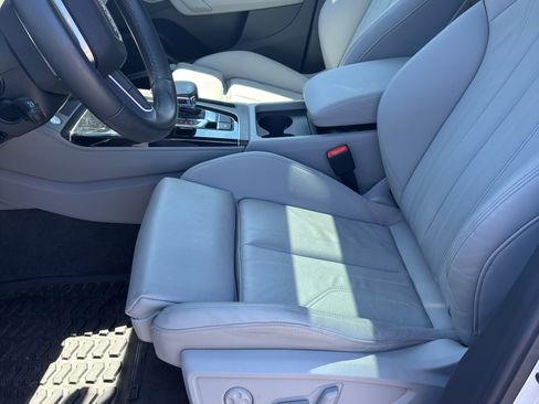 Used 2023 Audi Q5 e Premium Plus w/ Premium Plus Package AWD/4WD image 4