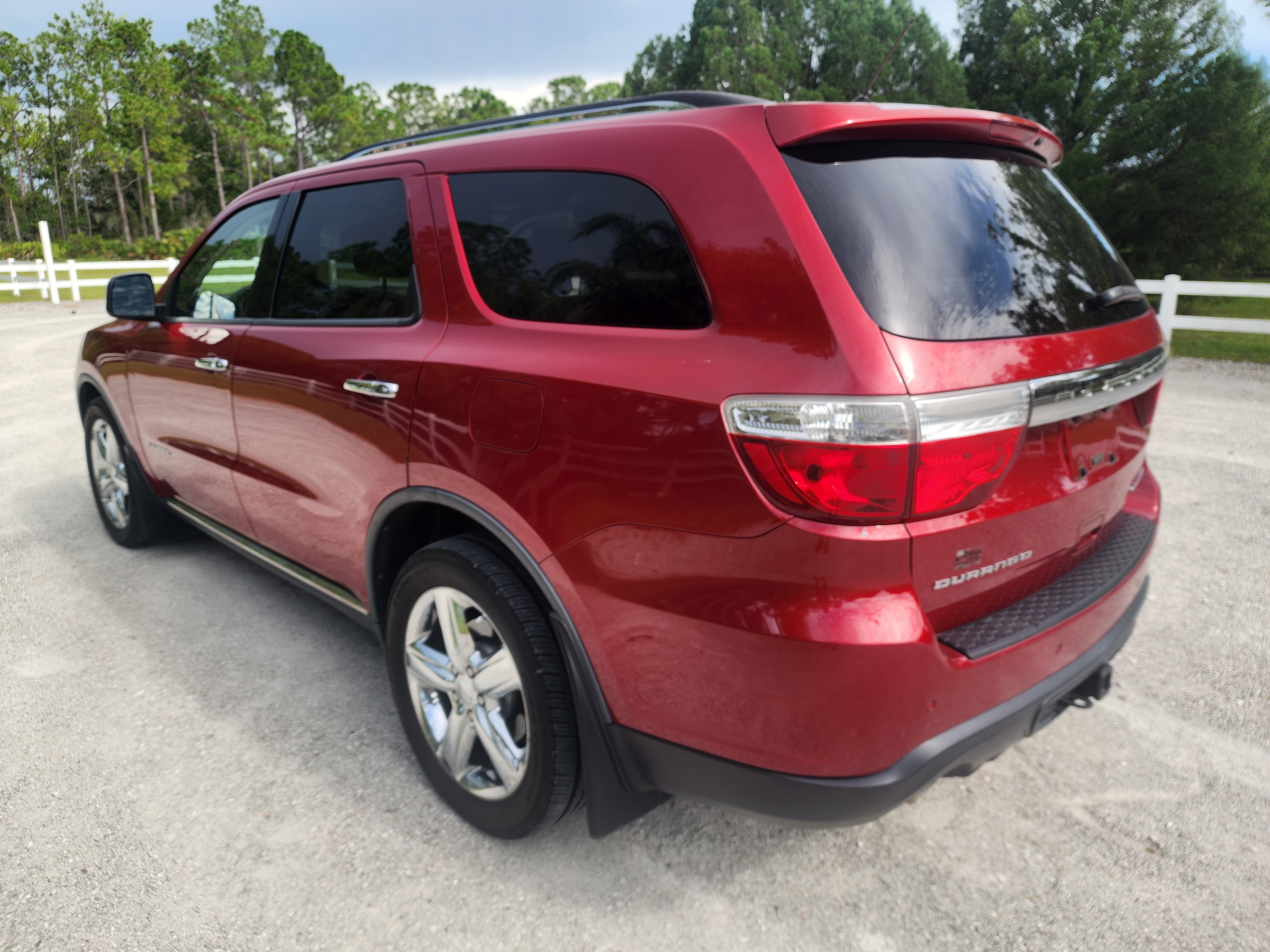 Used 2011 Dodge Durango Citadel w/ Trailer Tow Group IV RWD image 9