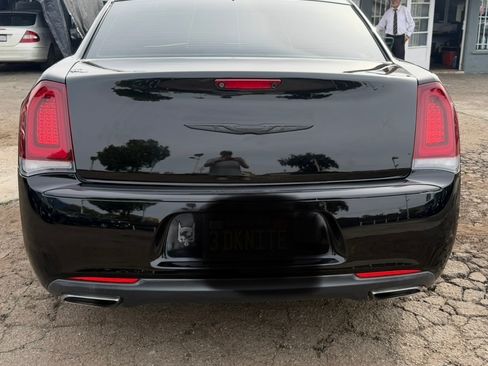 Used 2017 Chrysler 300 S image 2