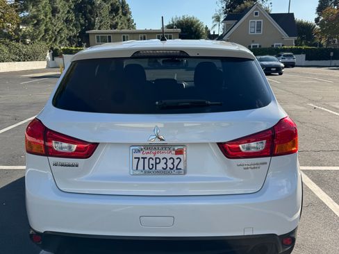 Used 2016 Mitsubishi Outlander Sport ES image 8