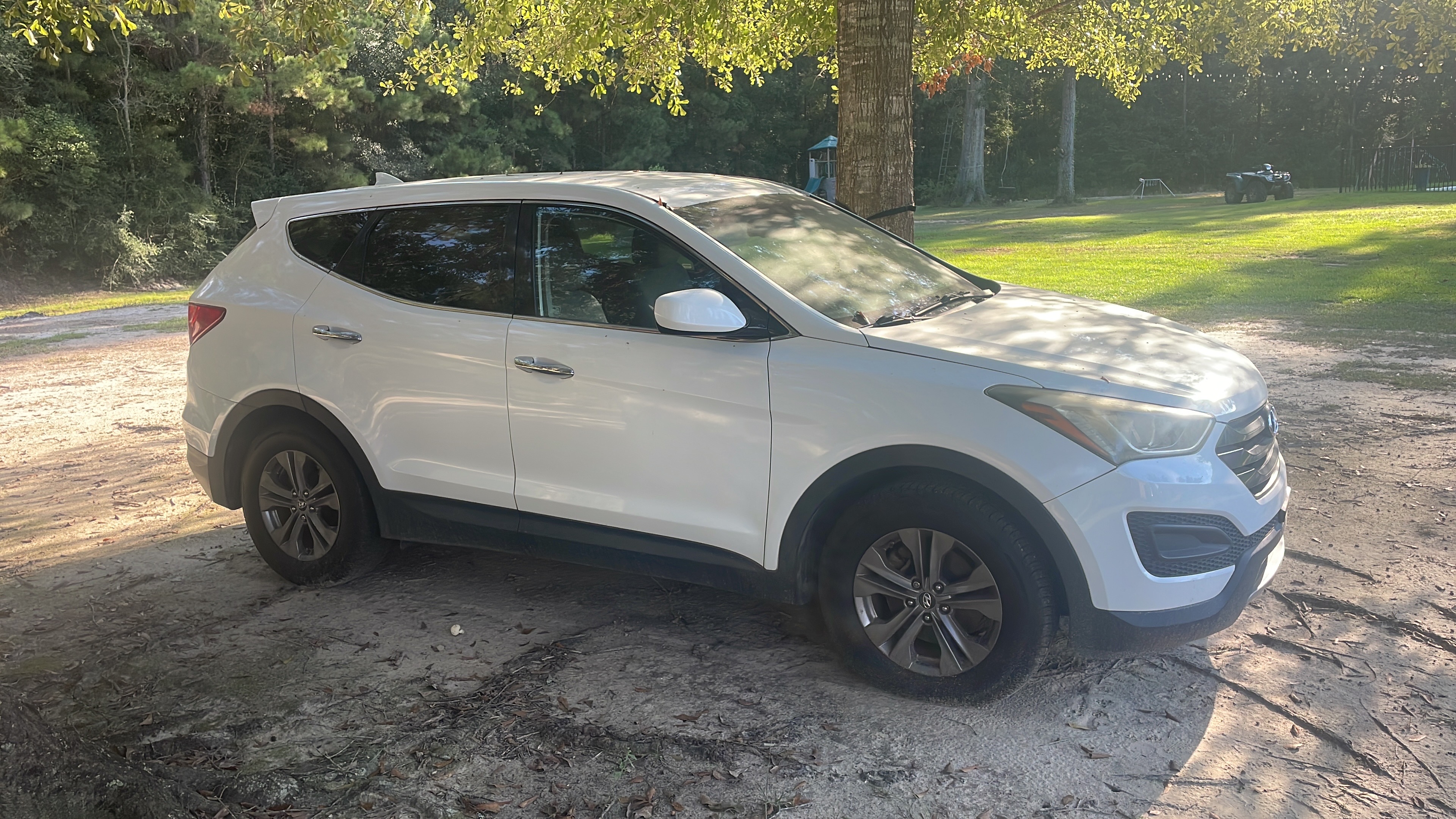 Used 2013 Hyundai Santa Fe Sport FWD image 9