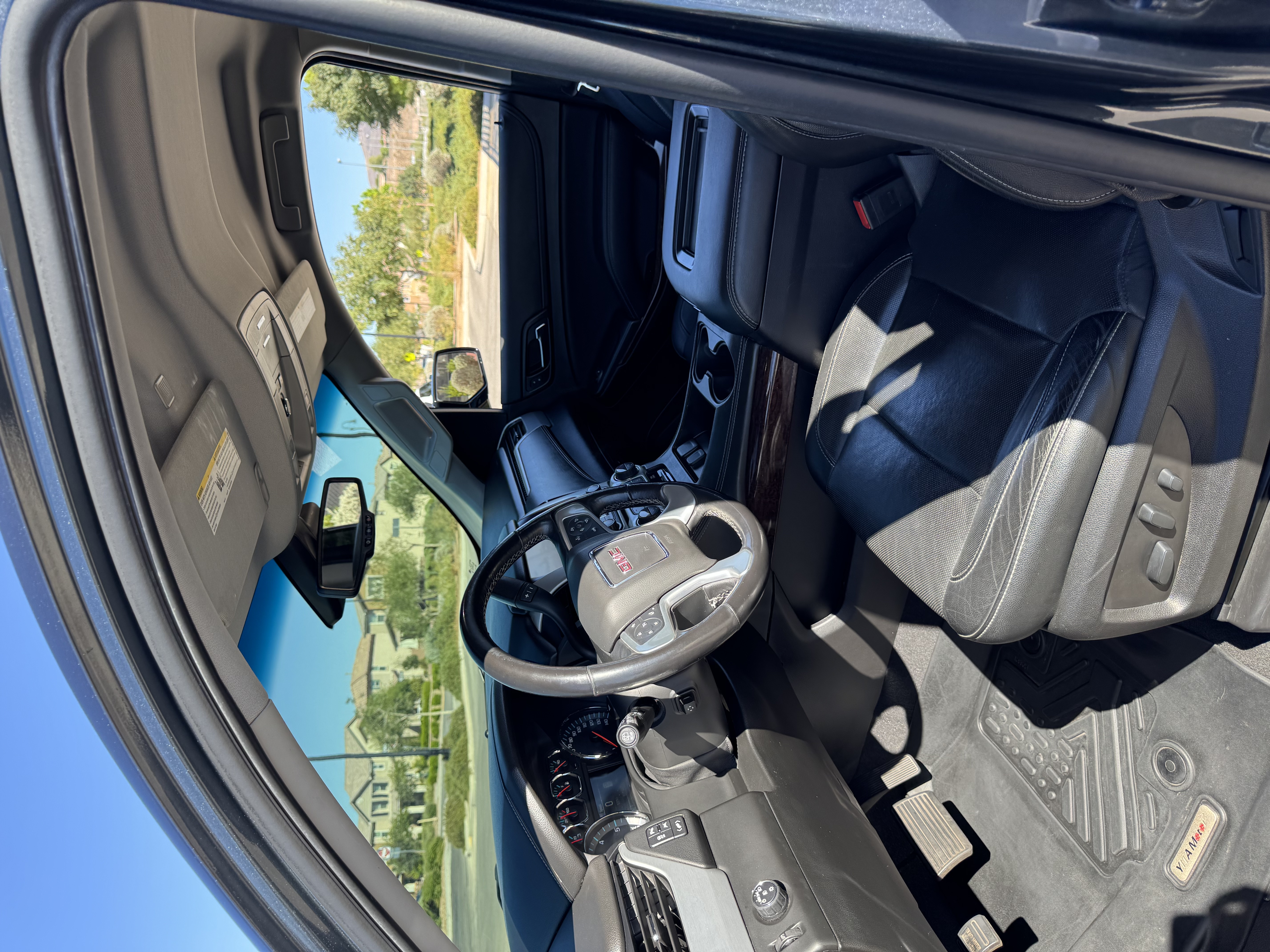 Used 2019 GMC Yukon XL SLT RWD image 6