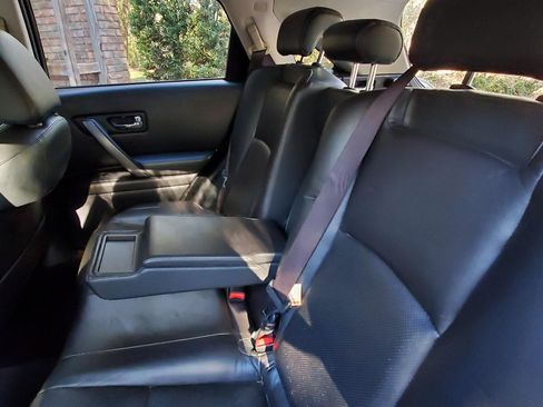 Used 2007 INFINITI FX35 2WD w/ Sport Suspension Tuning Pkg image 4