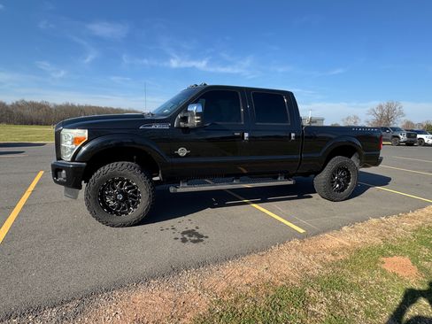 Used 2014 Ford F350 Platinum image 5