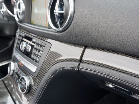 Used 2013 Mercedes-Benz SL 63 AMG image 14