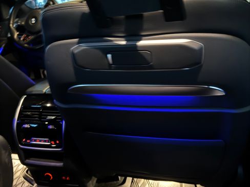 Used 2023 BMW X7 xDrive40i w/ Executive Package image 20