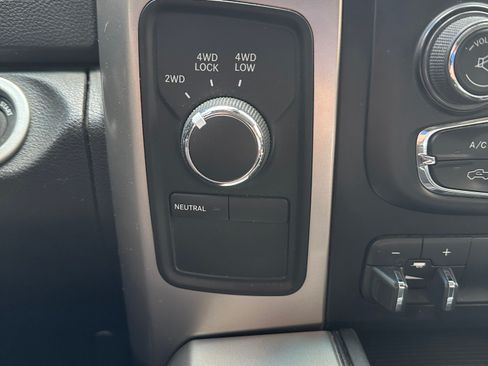 Used 2016 RAM 2500 Big Horn AWD/4WD image 27