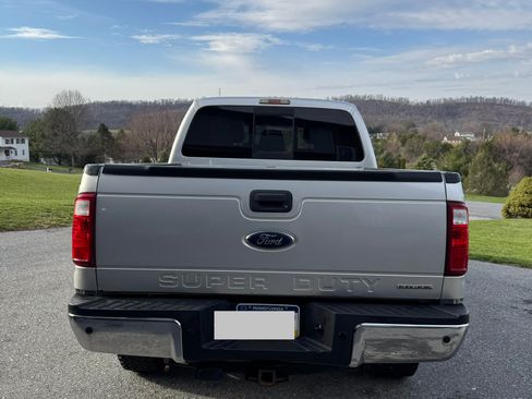Used 2015 Ford F350 XLT image 5