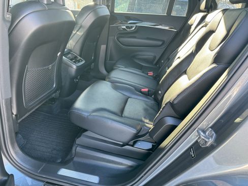 Used 2018 Volvo XC90 T6 Momentum w/ Momentum Plus Package image 25