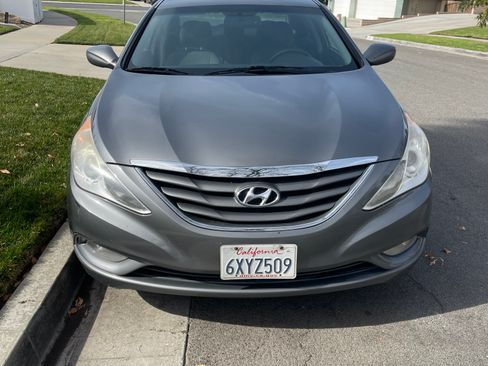 Used 2013 Hyundai Sonata GLS w/ Popular Equipment Pkg image 2