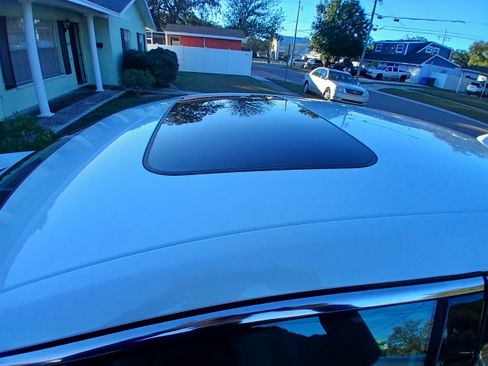 Used 2020 Honda Accord EX-L image 12