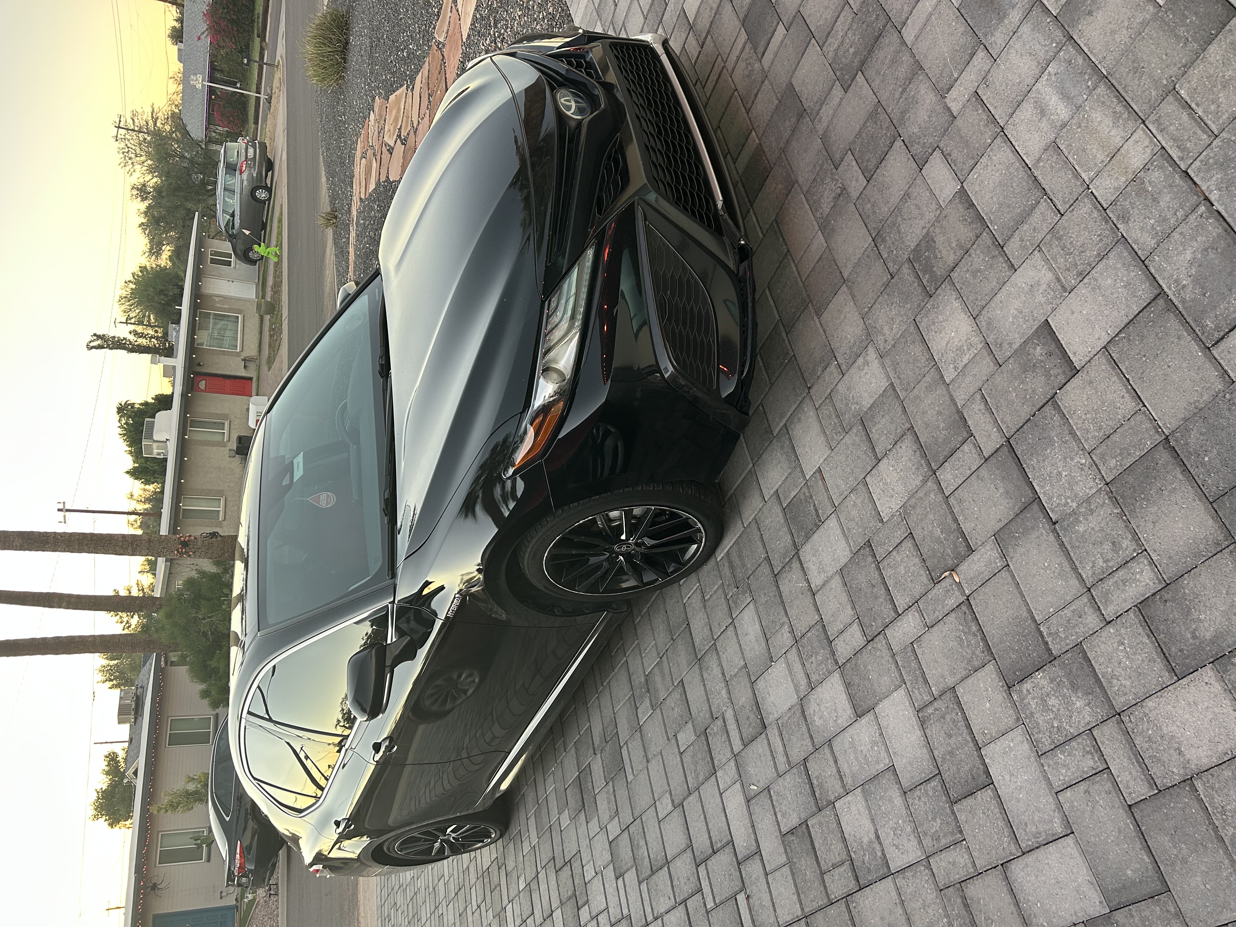 Used 2021 Toyota Camry XSE w/ Navigation Upgrade Package FWD image 2