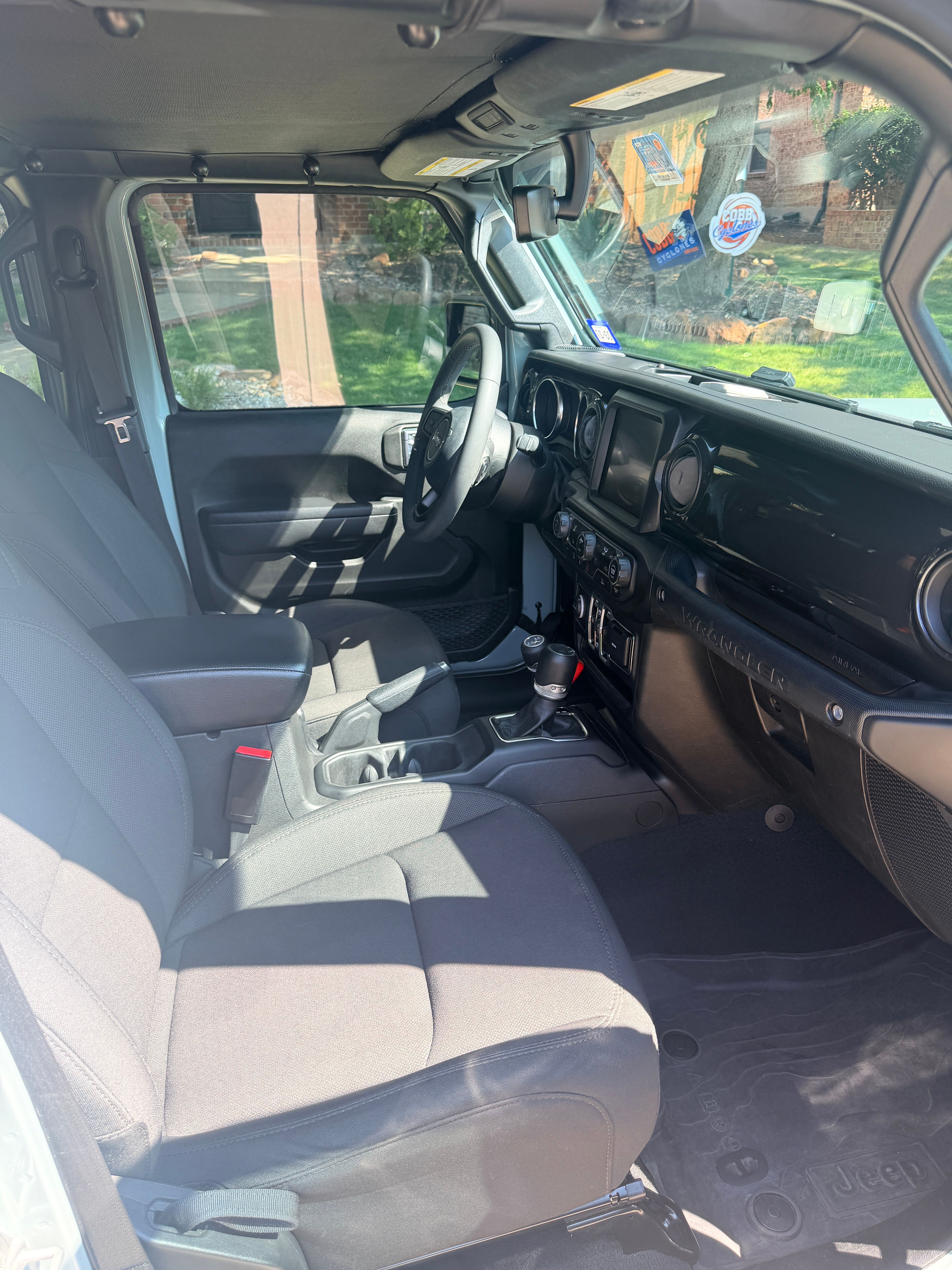 Used 2023 Jeep Wrangler Unlimited Sport AWD/4WD image 25