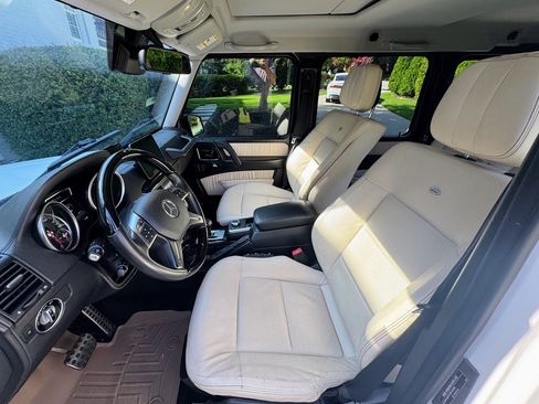 Used 2017 Mercedes-Benz G 550 w/ Night Package image 6