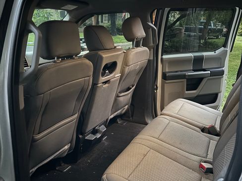 Used 2018 Ford F150 XLT AWD/4WD image 22