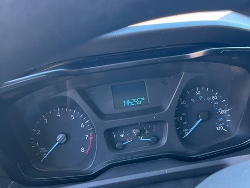 Used 2017 Ford Transit 150 Low Roof w/60/40 Side Door w/R image 9