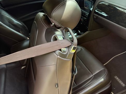 Used 2014 Jaguar XK Convertible RWD image 17
