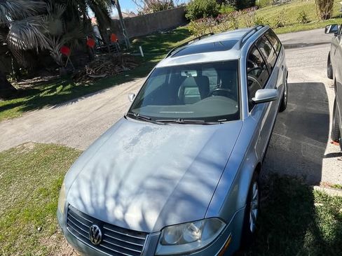Used 2004 Volkswagen Passat GLS image 6
