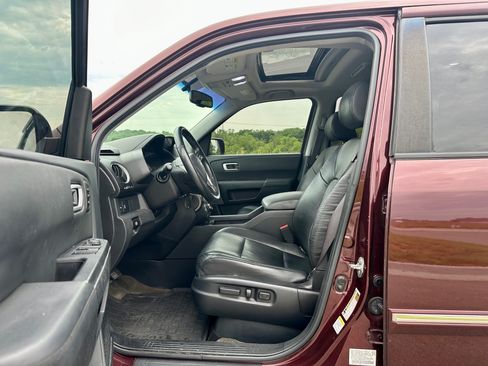 Used 2013 Honda Pilot Touring image 15