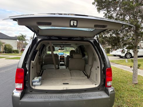 Used 2008 Chrysler Aspen Limited image 14