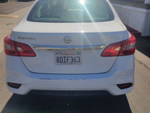 Used 2018 Nissan Sentra S image 2