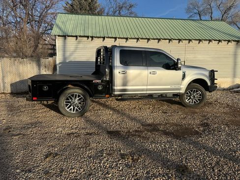 Used 2022 Ford F350 Lariat w/ Lariat Value Package image 1