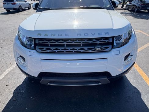 Used 2014 Land Rover Range Rover Evoque Pure Plus AWD/4WD image 2