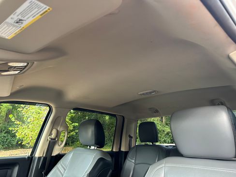 Used 2019 RAM 3500 Tradesman w/ Chrome Appearance Group image 30