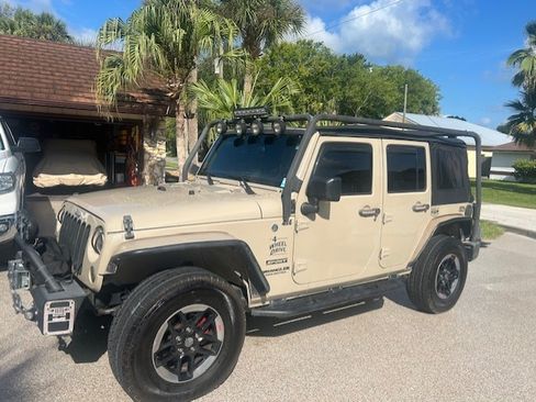 Used 2016 Jeep Wrangler Unlimited Sport image 4