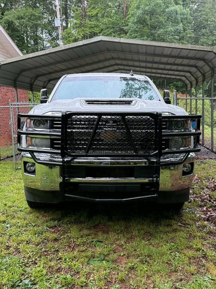 Used 2019 Chevrolet Silverado 2500 LTZ w/ Duramax Plus Package AWD/4WD image 4
