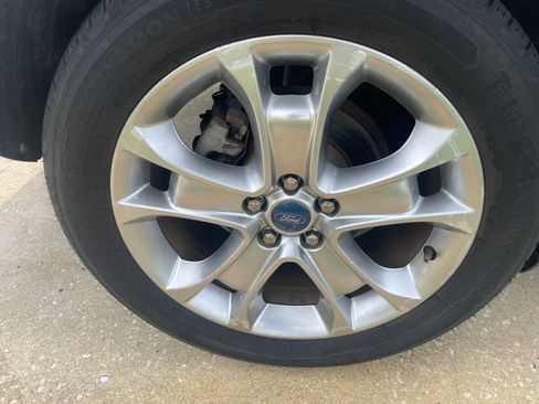 Used 2013 Ford Escape SEL FWD image 10