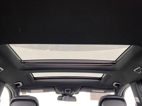Used 2017 Mercedes-Benz GLS 550 4MATIC image 20
