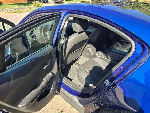 Used 2013 Chevrolet Volt Premium w/ Premium Trim Package image 10