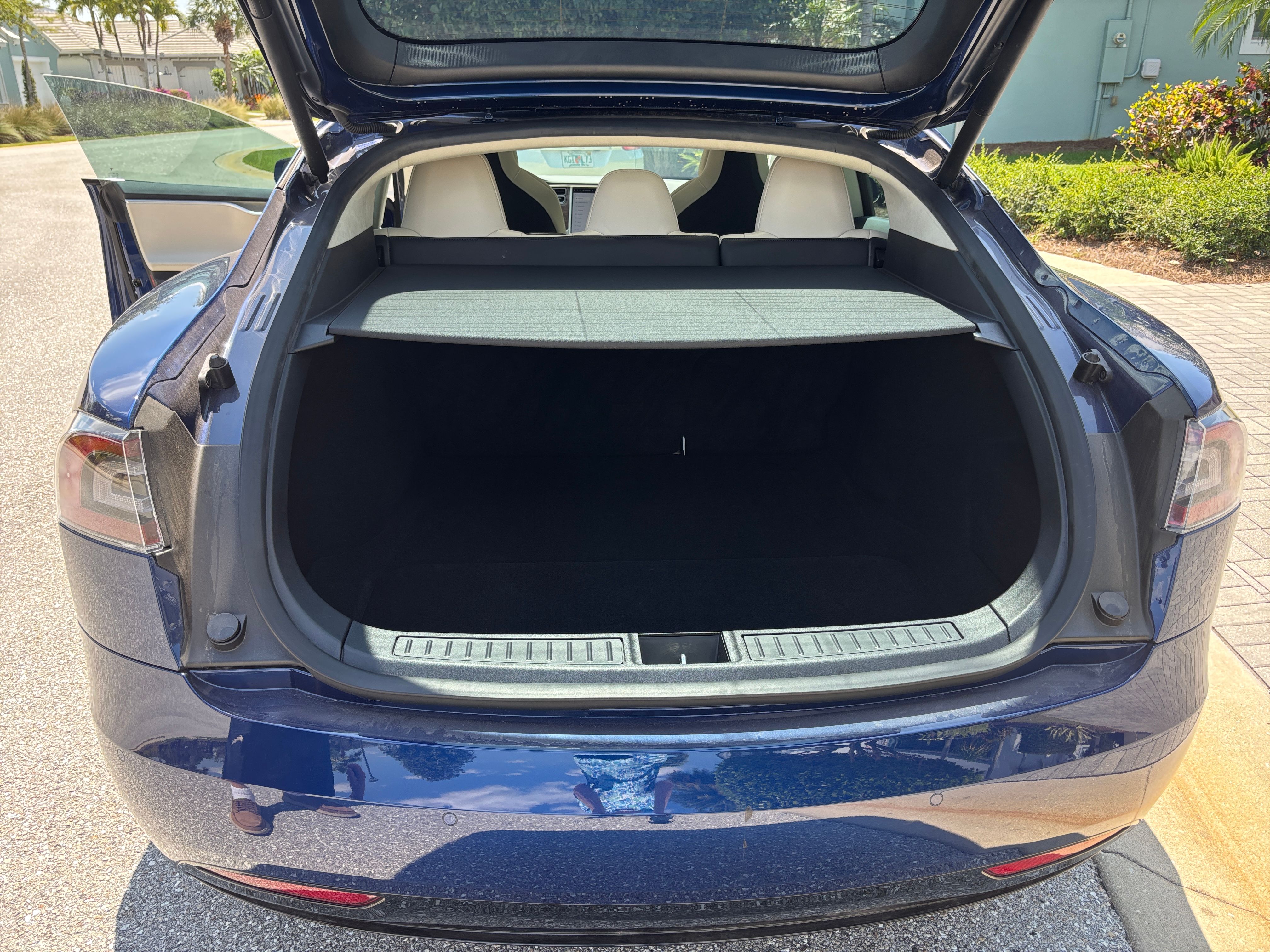 Used 2017 Tesla Model S 75D AWD/4WD image 9