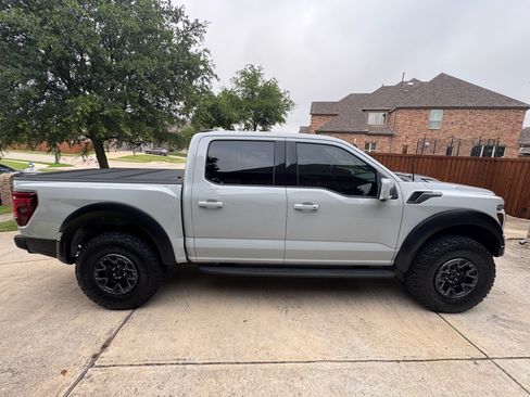 Used 2026 Ford F150 Raptor w/ Equipment Group 803A Raptor R AWD/4WD image 8
