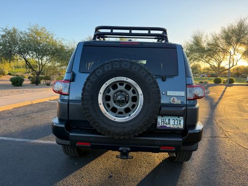 Used 2014 Toyota FJ Cruiser 4WD w/ Trail Teams Ultimate Edition image 8