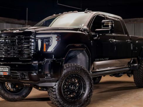 Used 2024 GMC Sierra 2500 Denali Ultimate image 5