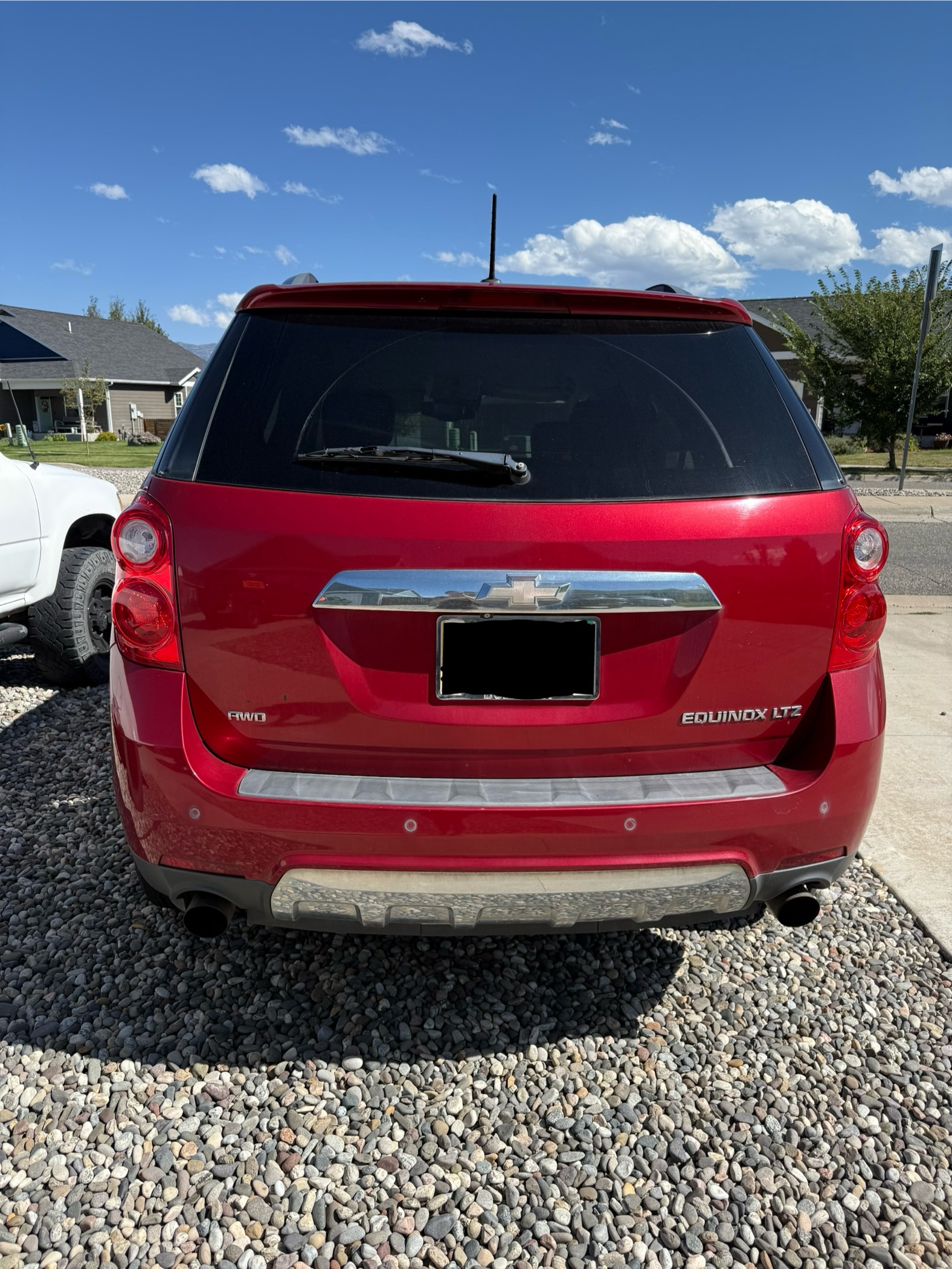 Used 2015 Chevrolet Equinox LTZ AWD/4WD image 2
